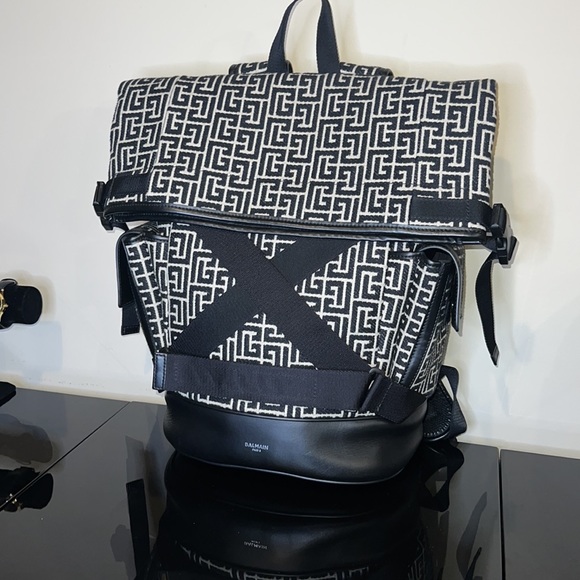 Balmain Monogram Fold-over Backpack - Picture 3 of 4